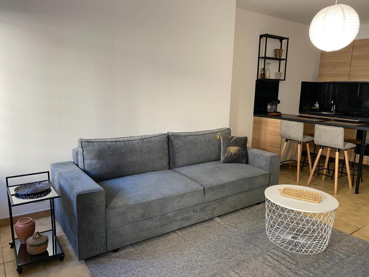 Confortable T2 Avec Jardin Amenage Лезиньян-Корбьер Экстерьер фото